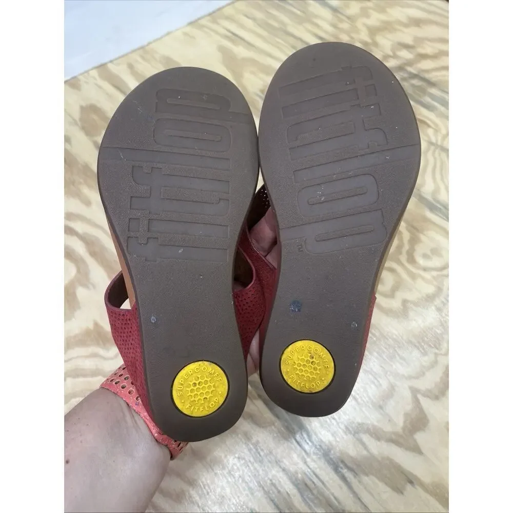 FitFlop Banda Perforated Leather Thong Toe-Post Sandal Size 5 Red Comfort Casual